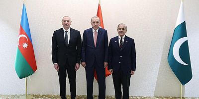 Erdoğan, Aliyev ve Şerif üçlü görüşmede bir araya geldi