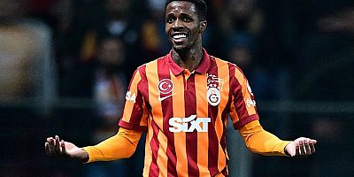 Premier Lig'de Zaha'nın transferi için kıyasıya rekabet